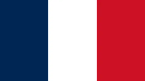 国际赛场门前战火，阿莱连中两元立下奇功